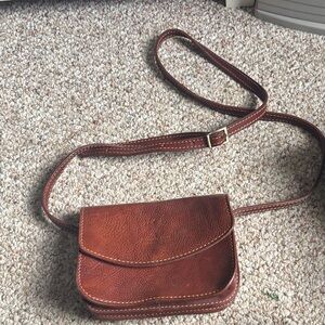 Elegant Brown Leather Crossbody Bag